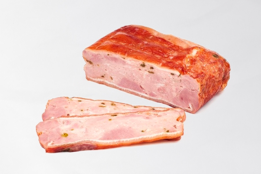 Продукт из мяса свинины "Руляда папричная"